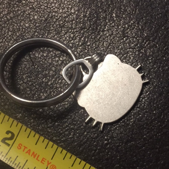 Hello Kitty Keychain in good condition - Picture 2 of 2